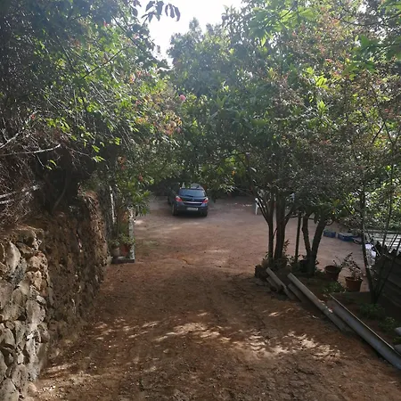 Проживание в семье Casa Ecologica, Autosuficiente Con Off Grid En Lomo Blanco, Dentro De Casa Rodeada De Naturaleza *