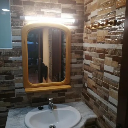 Проживание в семье Casa Ecologica, Autosuficiente Con Off Grid En Lomo Blanco, Dentro De Casa Rodeada De Naturaleza Сан-Хуан-де-ла-Рамбла