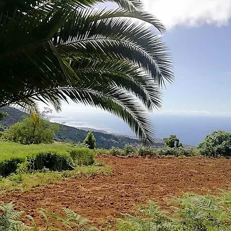 Ubytování v soukromí Casa Ecologica, Autosuficiente Con Off Grid En Lomo Blanco, Dentro De Casa Rodeada De Naturaleza