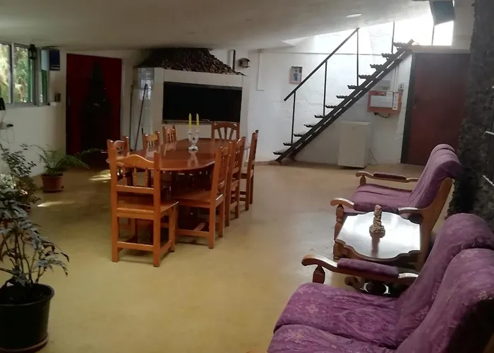 Casa Ecologica, Autosuficiente Con Off Grid En Lomo Blanco, Dentro De Casa Rodeada De Naturaleza